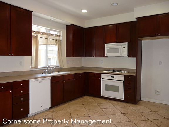 2nd image of 598 Altino Blvd