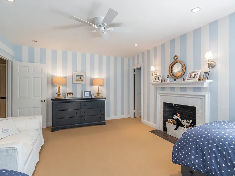 601 Harriton Rd — Photo 34