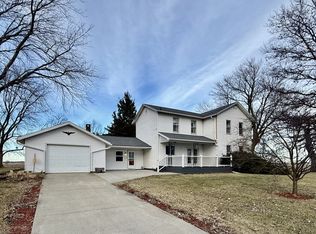 2932 State Route 17, Galva, IL 61434