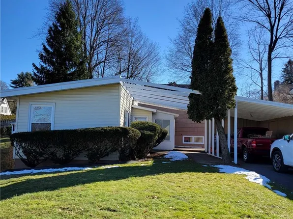 2631 Oneida St, Utica, NY 13501