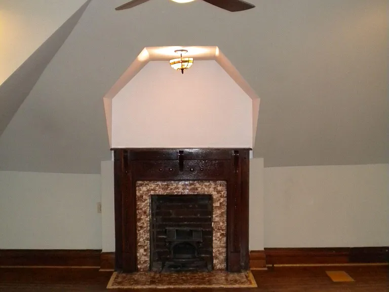 317 W Hill St #3 — Photo 6