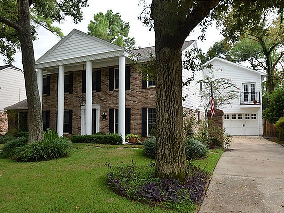 2nd image of 14823 Bramblewood Dr