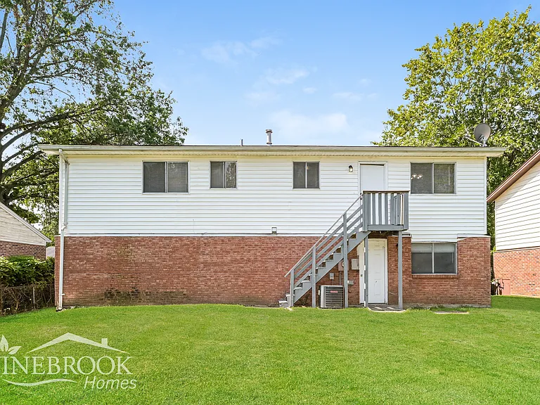 2267 Foggy Bottom Dr — Photo 14