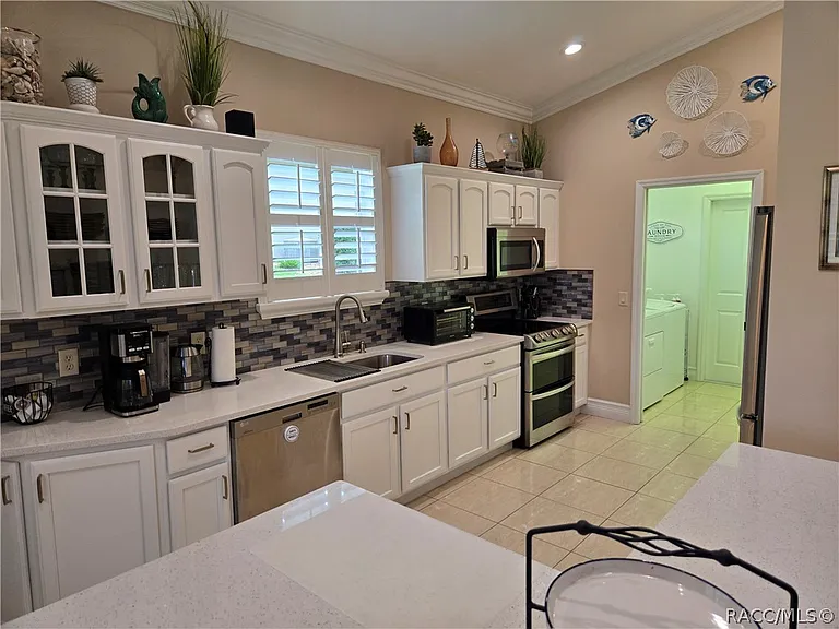 1257 W Skyview Crossing Dr — Photo 7
