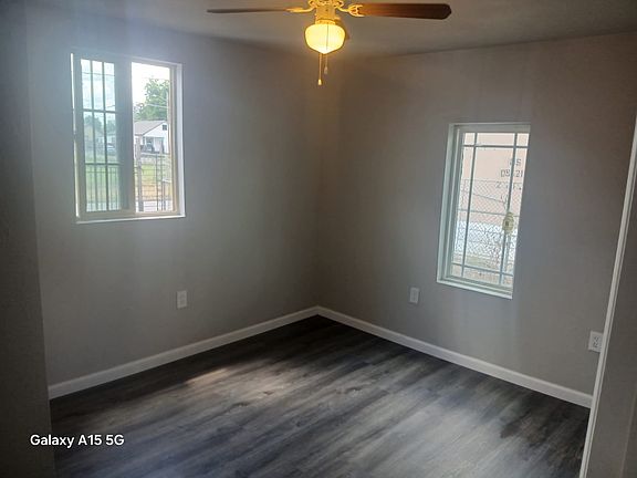 3rd image of 4339 W 8th St