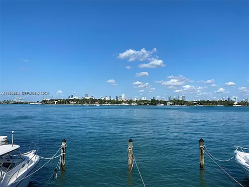 800 West Ave Photo 1