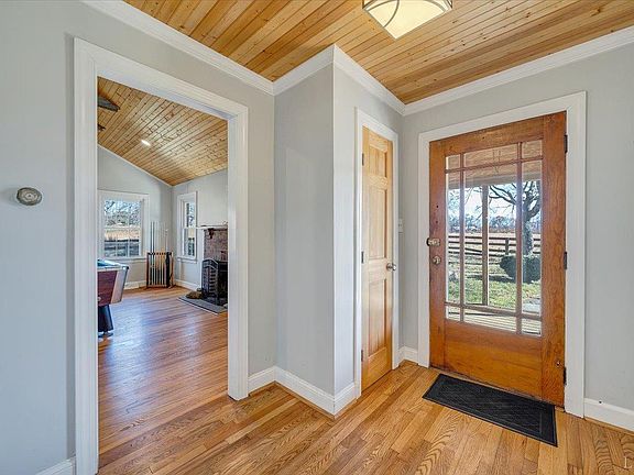 5th image of 1001 Richie Farm Ln
