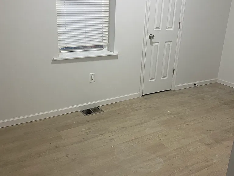 4422 Locust St #1 — Photo 6
