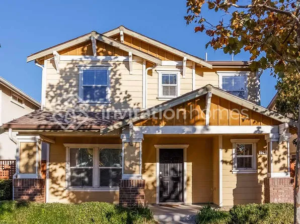 3043 Roadrunner Dr, Fairfield, CA 94533