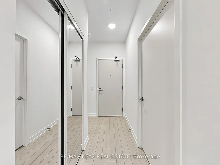 4010 Eglinton Ave W #710 — Photo 5