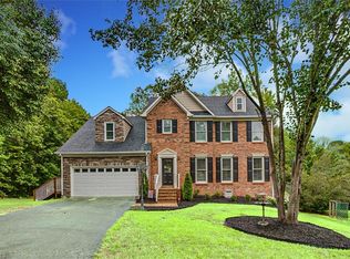 2000 Middleham Dr, Kernersville, NC 27284