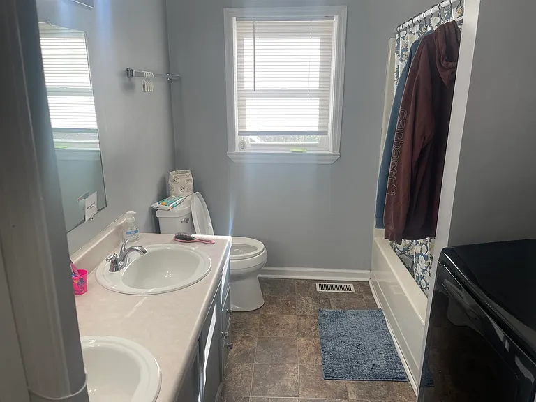 104 Rickert Ave #104 — Photo 6
