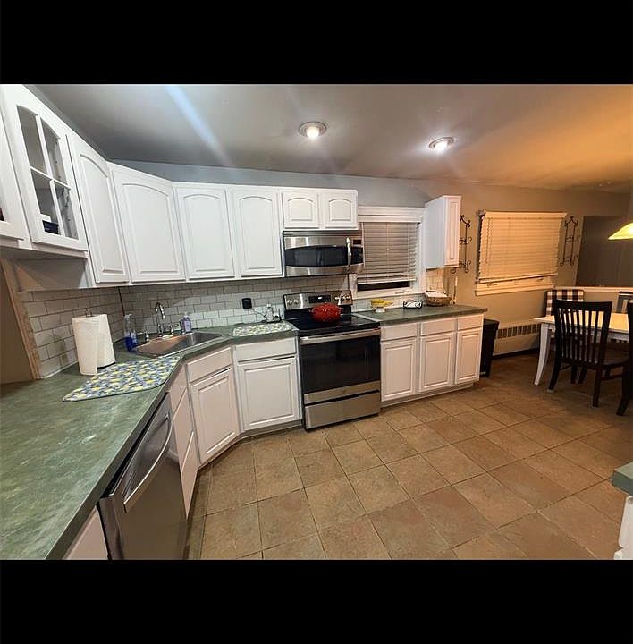 2nd image of 55 Brixton Road S