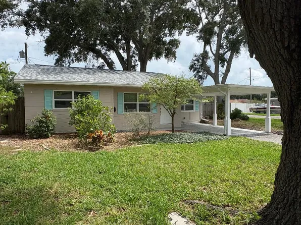 10852 60th Ave, Seminole, FL 33772