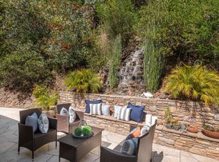 2000 Edgewood Rd, Redwood City, CA 94062