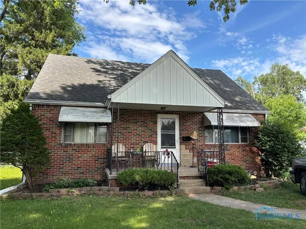 5542 Ashdale Ct, Toledo, OH 43612