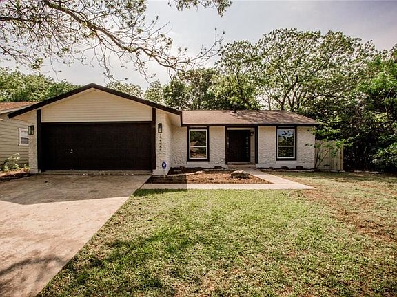 3rd image of 12322 Bainbridge Ln