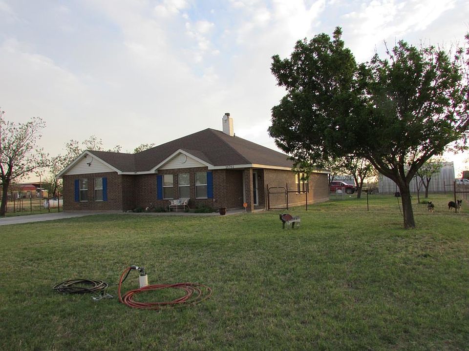 1st image of 16761 N Pecan Ave