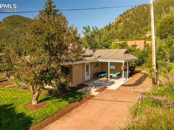 136 High St, Palmer Lake, CO 80133