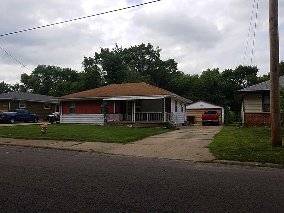 3rd image of 3019 W Marquette St