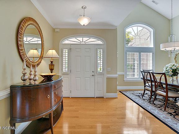 3rd image of 3702 Pond Pine Court
