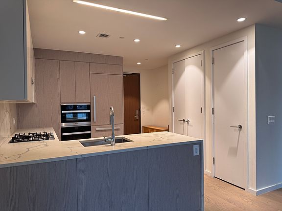 4th image of 133-27 39th Ave #12