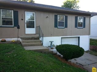303 N McLane St, Clinton, MO 64735