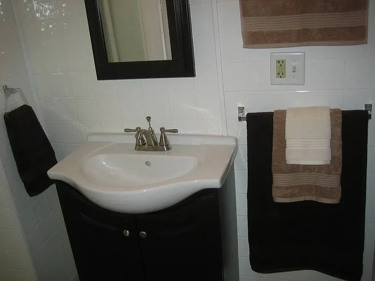 4 Apple Ave #3 — Photo 19