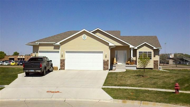 1st image of 816 Cottonwood Trl