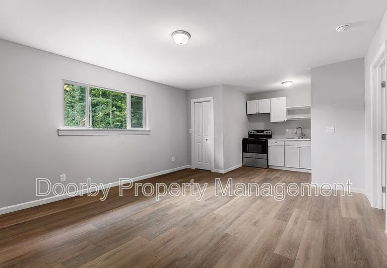 133 W Ridgewood Ave #135 — Photo 4
