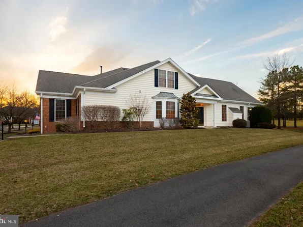 5406 Trevino Dr, Haymarket, VA 20169