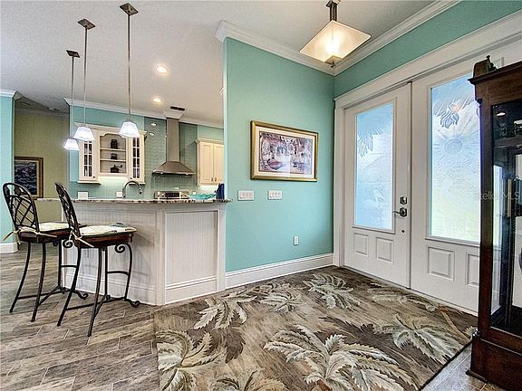5th image of 6813 Peyton Dr
