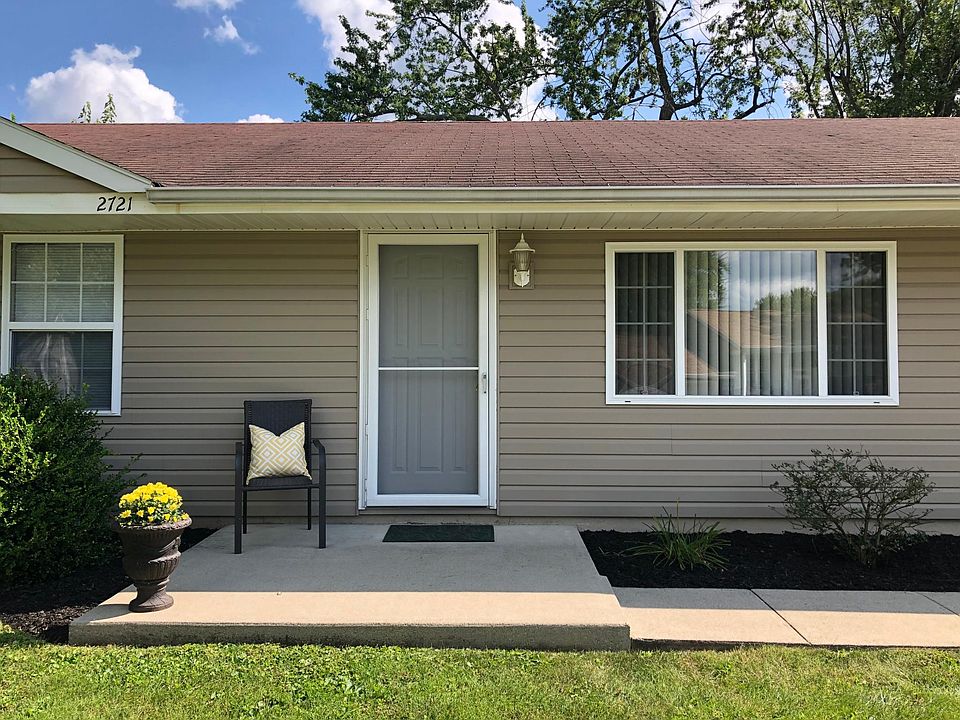 1st image of 2721 N Winston Dr