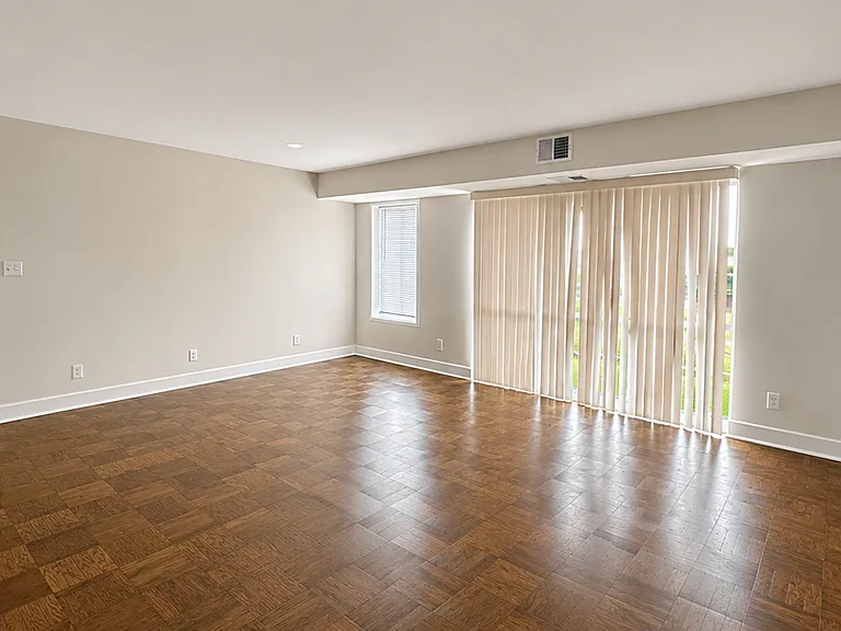 10850 Green Mountain Cir #619 — Photo 6