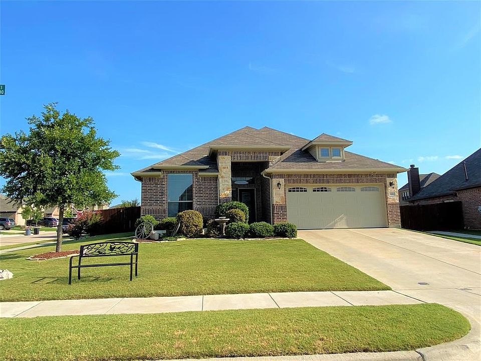 1st image of 616 Rocky Haven Ct
