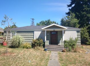 8120 31st Ave SW, Seattle, WA 98126