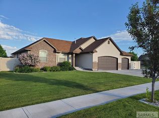 1259 N Indian Hollow Dr, Idaho Falls, ID 83401