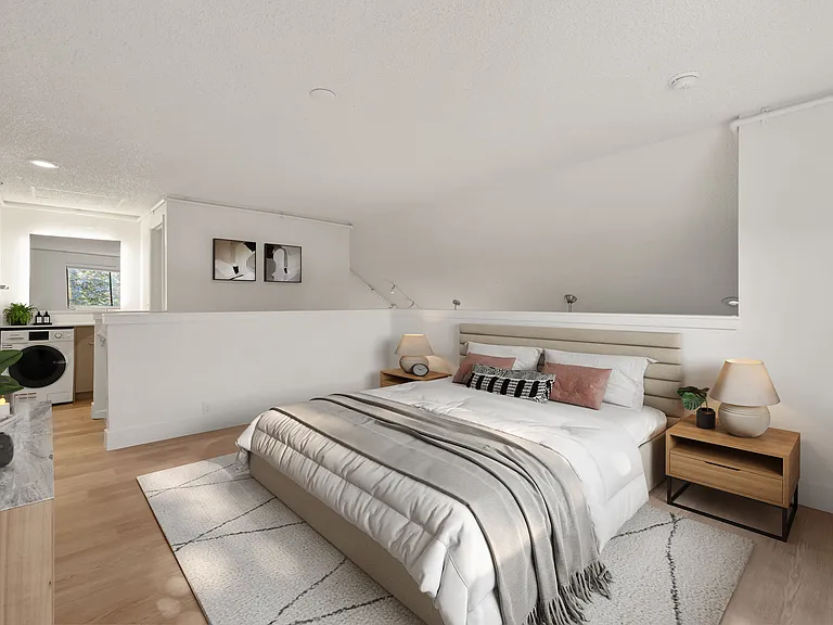 8101 NE Parkway Dr #3 — Photo 17