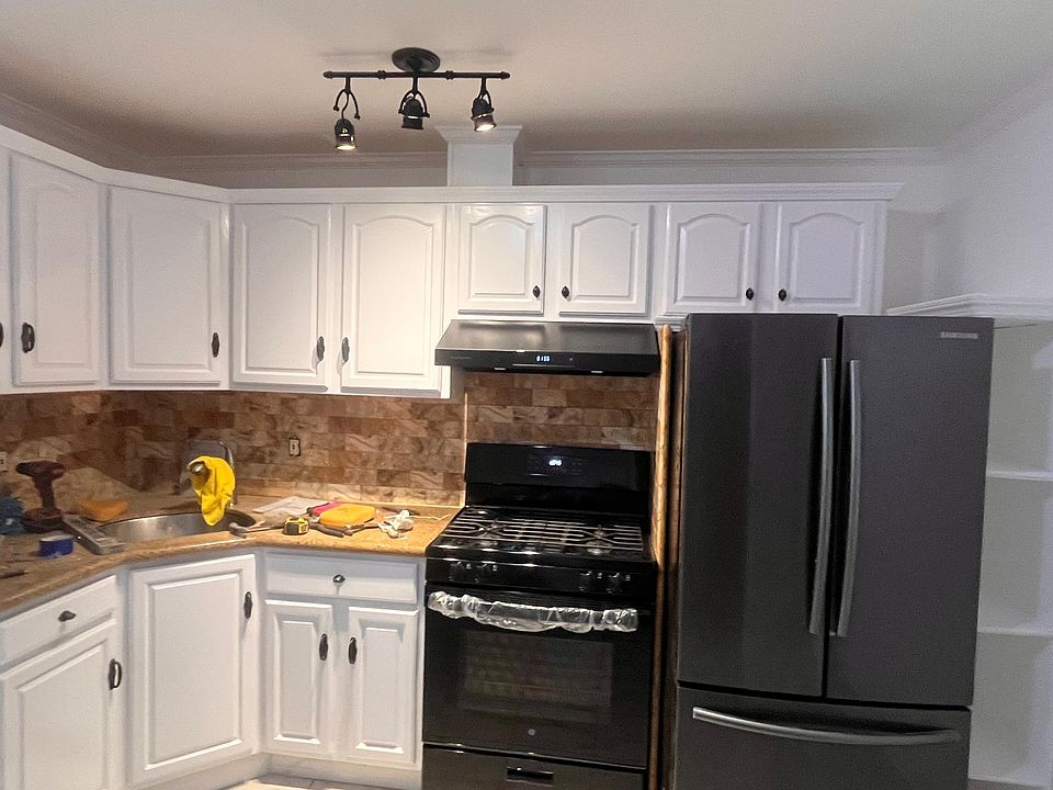 2nd image of 8954 15th Ave #1