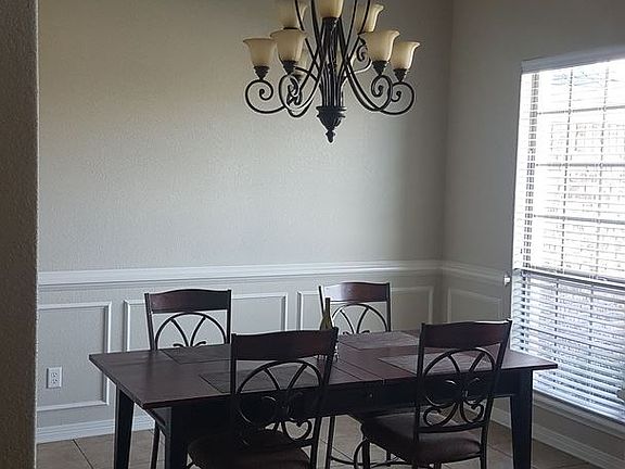 4th image of 504 Crowfoot Dr