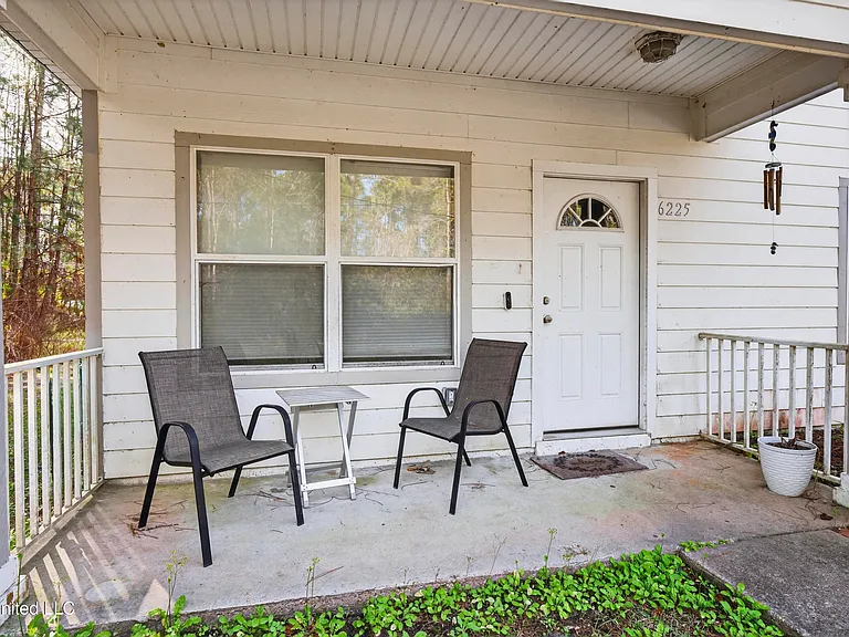 6225 E Newton St #6225 — Photo 5