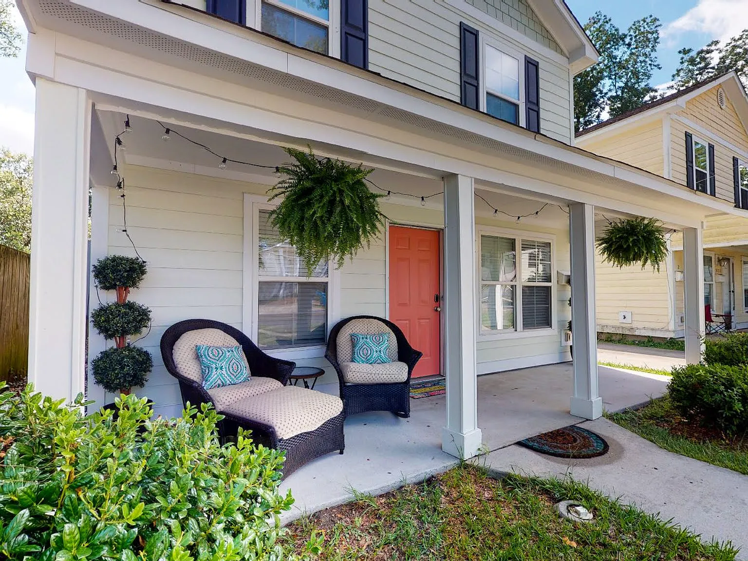 3 bed, 1200 sqft, $2,000 — Photo 4
