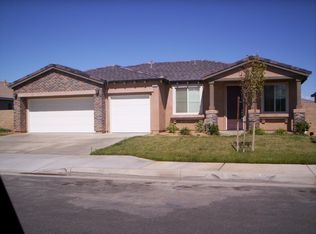 5809 Spice St, Lancaster, CA 93536