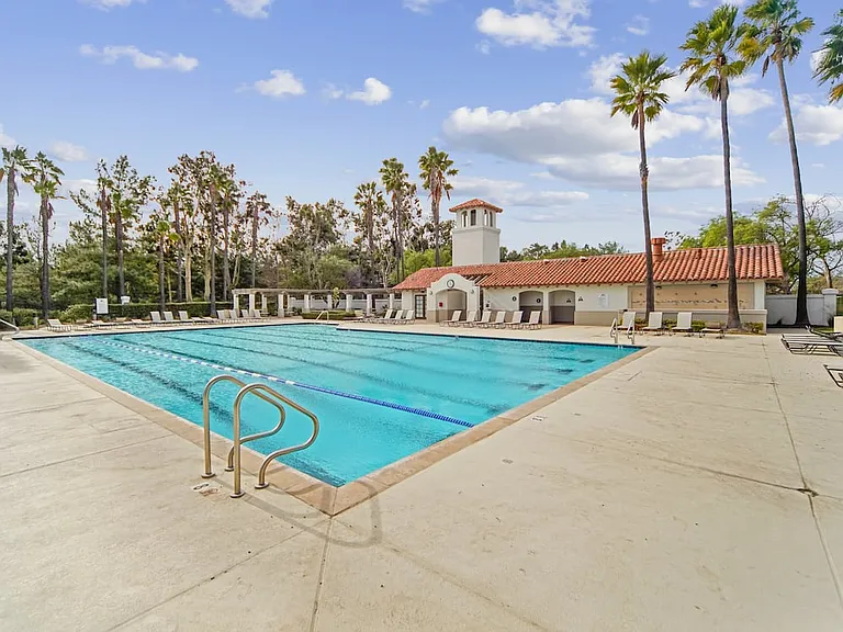 SAMLARC's Altisima pool