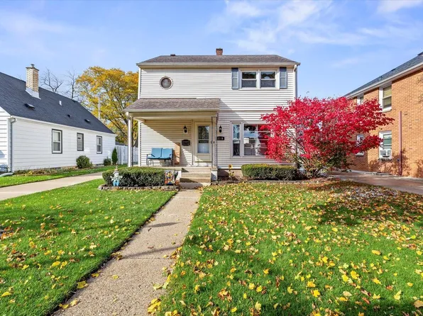 2349 South 82nd STREET, West Allis, WI 53219