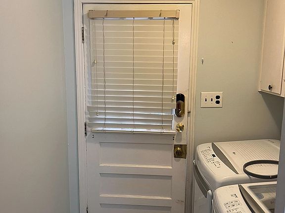 5th image of 3110 Flint Dr