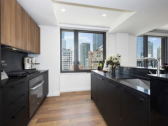 3rd image of 411 W 35th St APT 5I