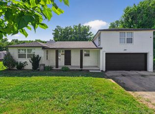 6112 N Yale Ave, Tulsa, OK 74117