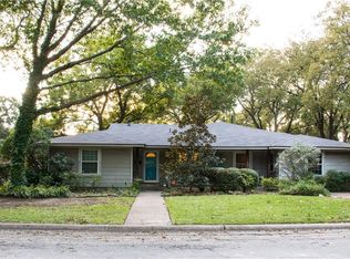 1126 Prairie Ave, Cleburne, TX 76033