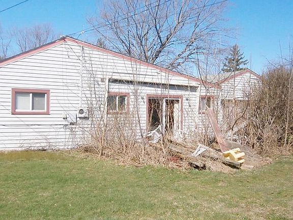 3rd image of 1347 Dunedin Ave